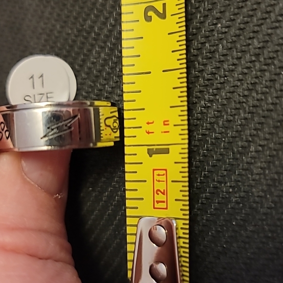 Fidget spinning ring - Picture 4 of 4